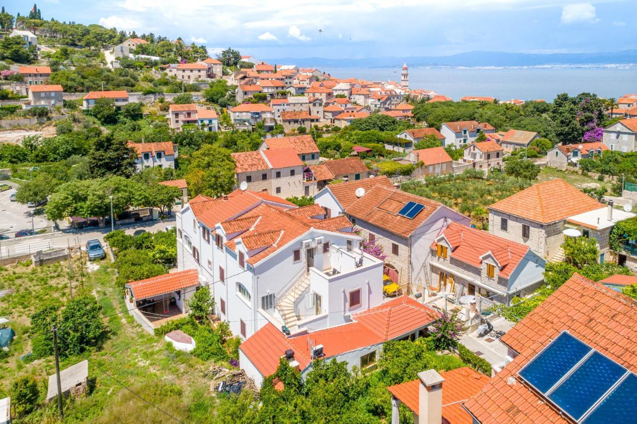 Villa Dinka Sutivan Exteriör bild